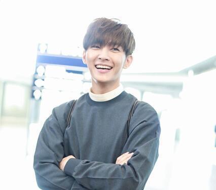 炎亚伦爆料视频,娱乐圈背后的惊人真相  第2张